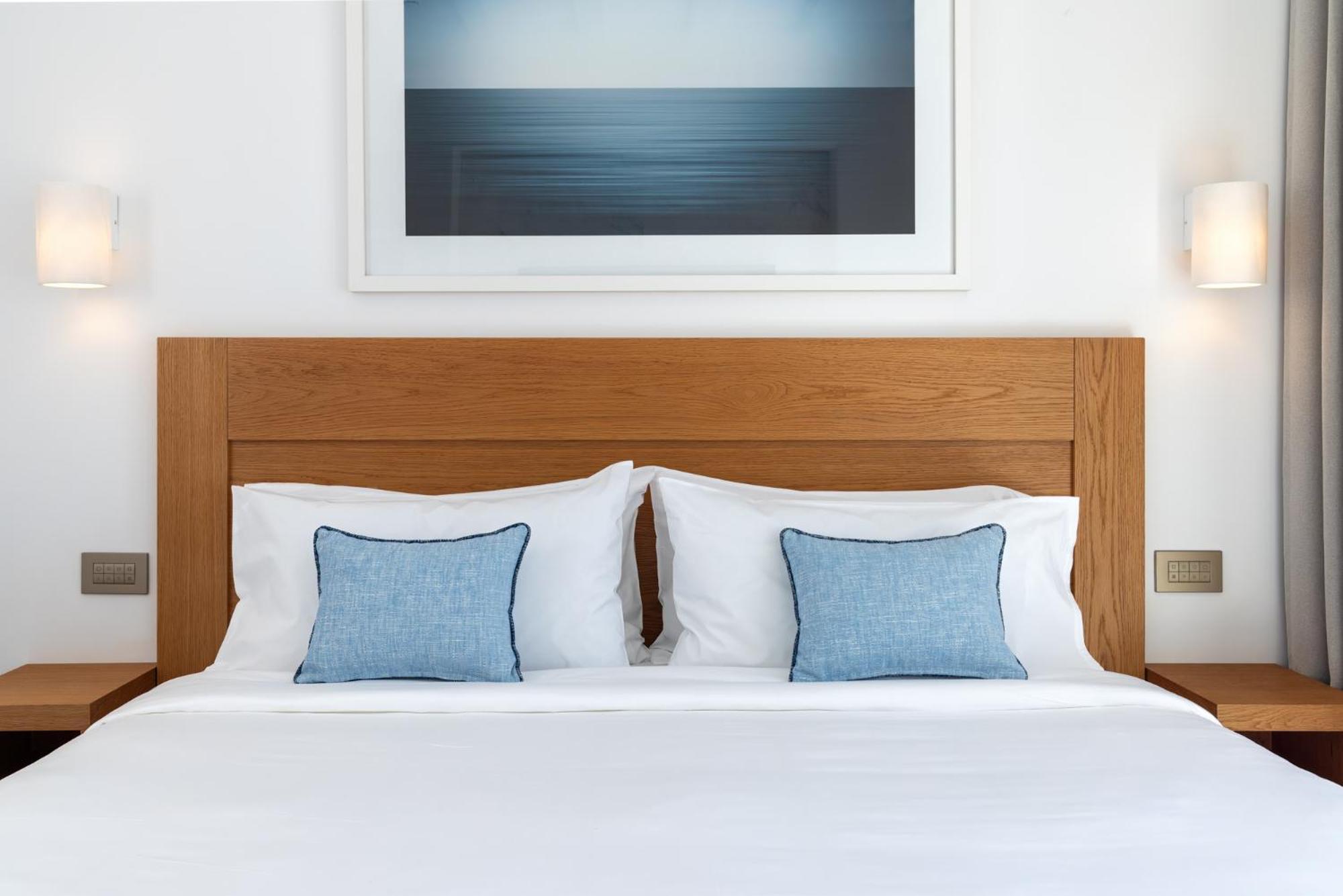 Sandblu Resort Kamári エクステリア 写真